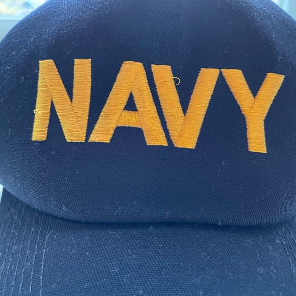 Vintage Navy SnapBack hat. - Picture 2 of 4